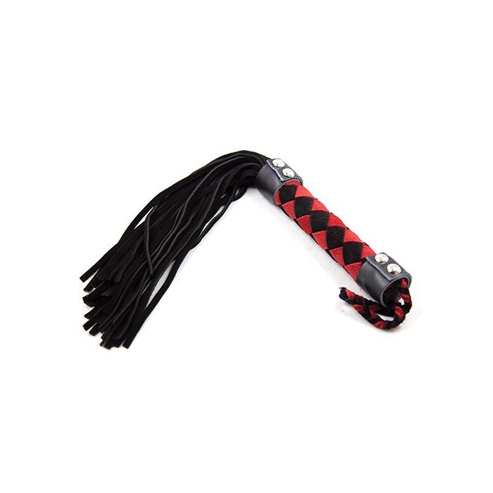 Plesur 15" Leather Flogger